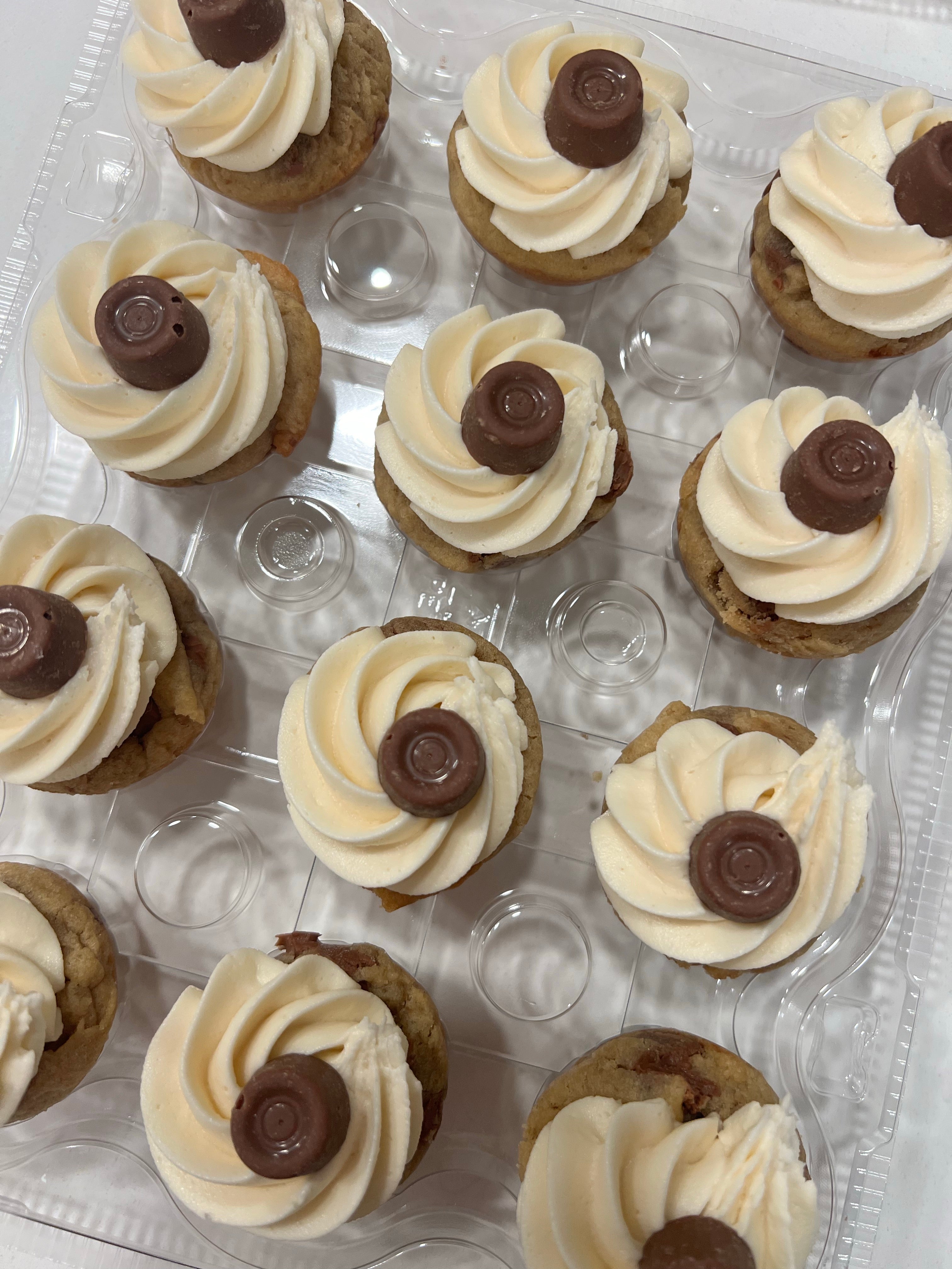 Rolo Stuffed Cookie Cake Recipe