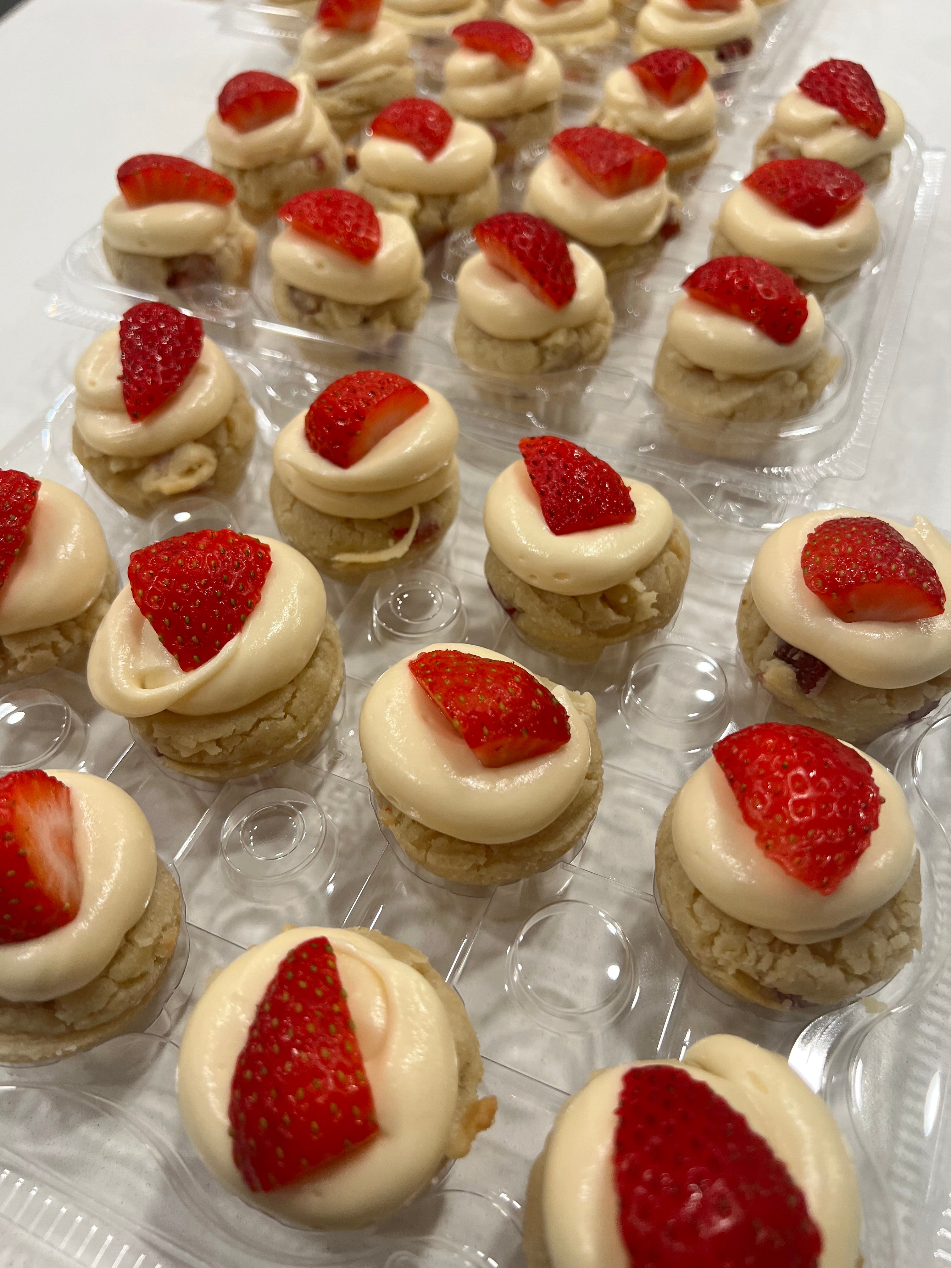 Strawberry Cheesecake Cookie Cake Recipe